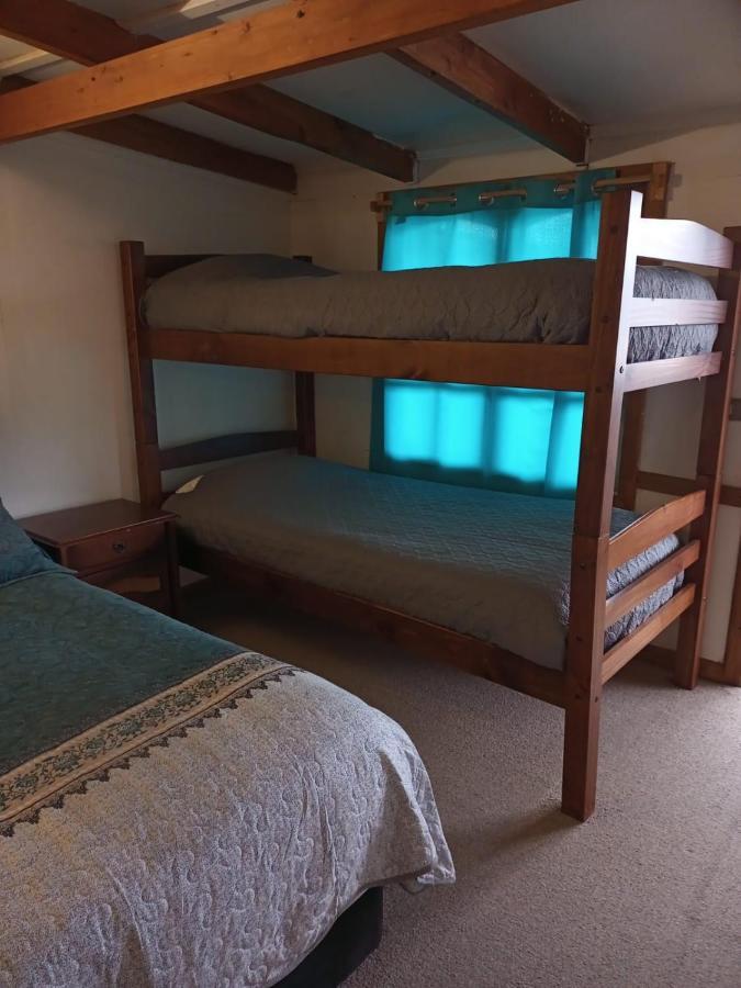 Hostal Valentino 比亚里卡 外观 照片