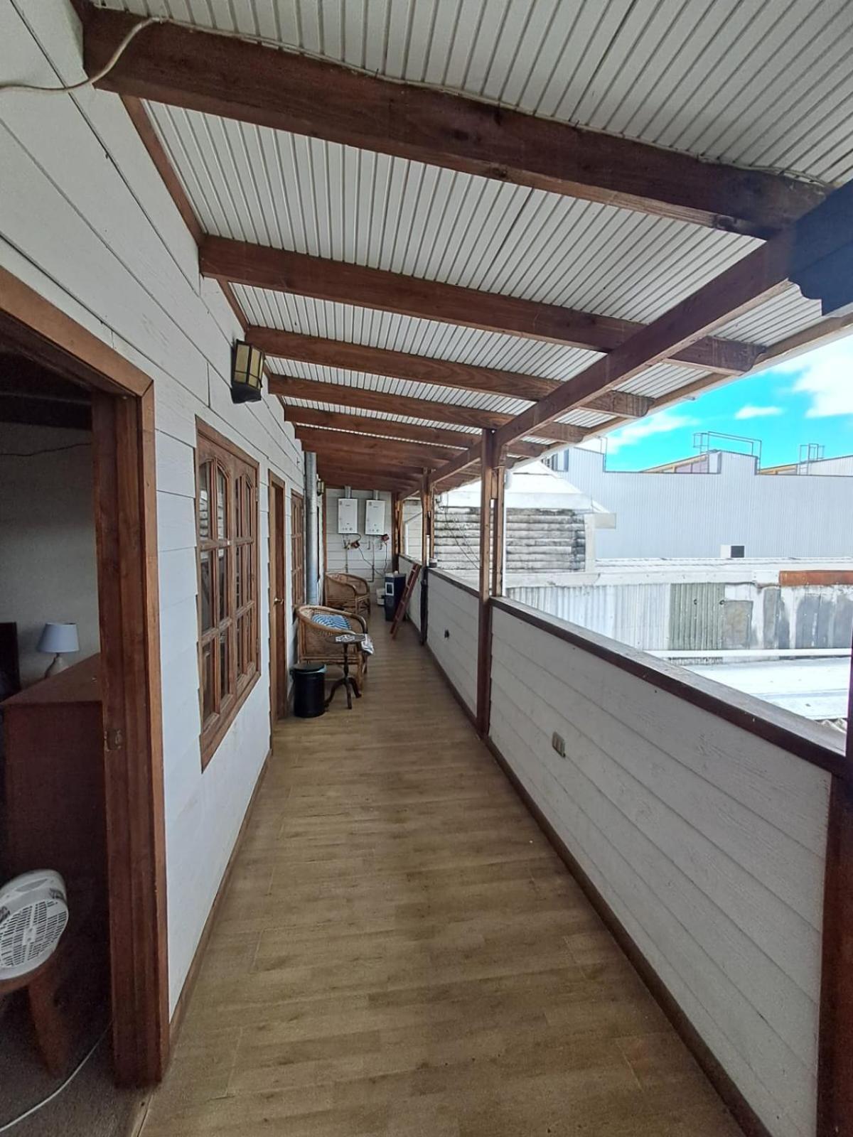Hostal Valentino 比亚里卡 外观 照片