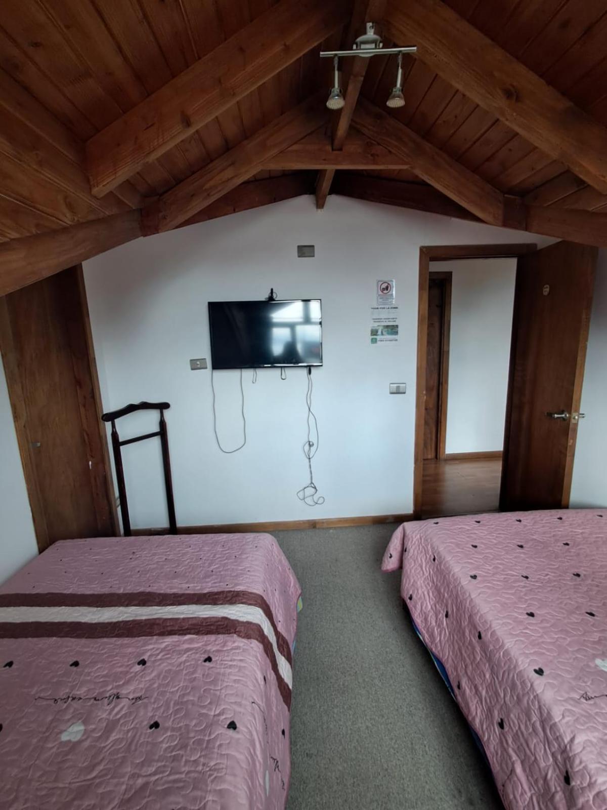 Hostal Valentino 比亚里卡 外观 照片